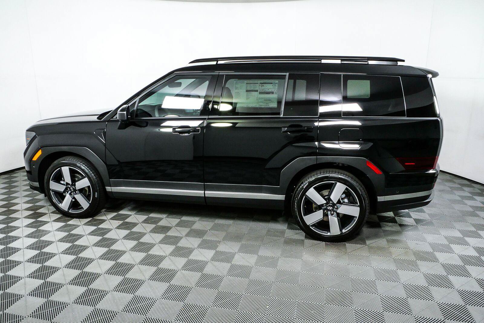 New 2026 Hyundai Santa Fe Limited FWD image 31