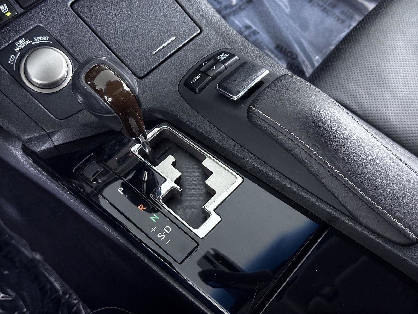 Used 2013 Lexus ES 350 FWD image 17
