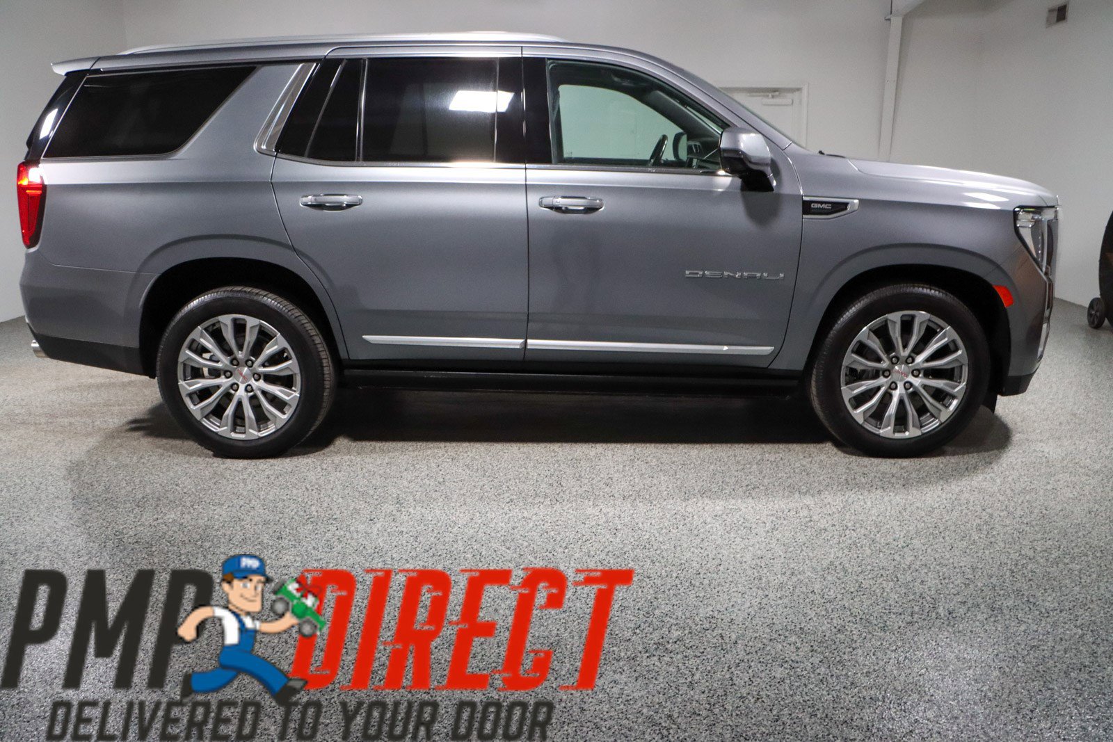 Used 2021 GMC Yukon Denali w/ Denali Premium Package image 6