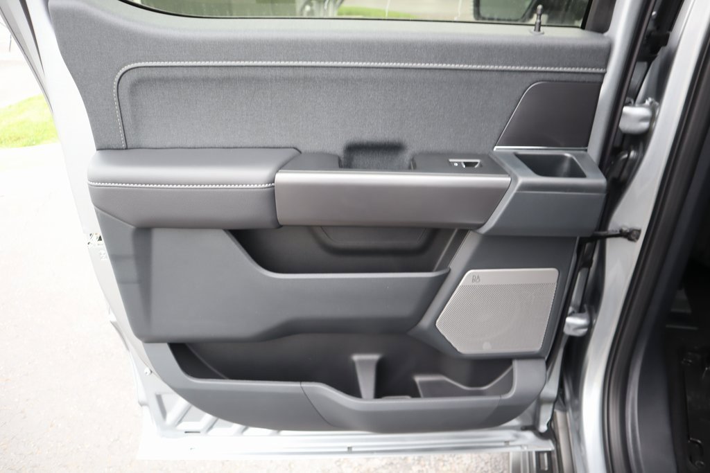 New 2025 Ford F150 Lariat w/ FX4 Off-Road Package image 18