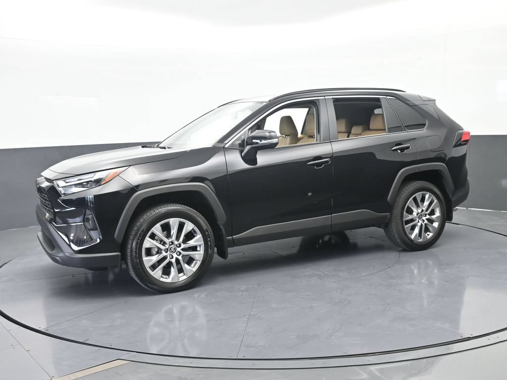 Used 2025 Toyota RAV4 XLE Premium FWD video 2