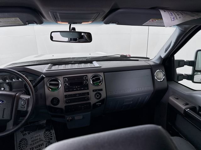 Used 2015 Ford F250 XLT w/ XLT Premium Package AWD/4WD image 19
