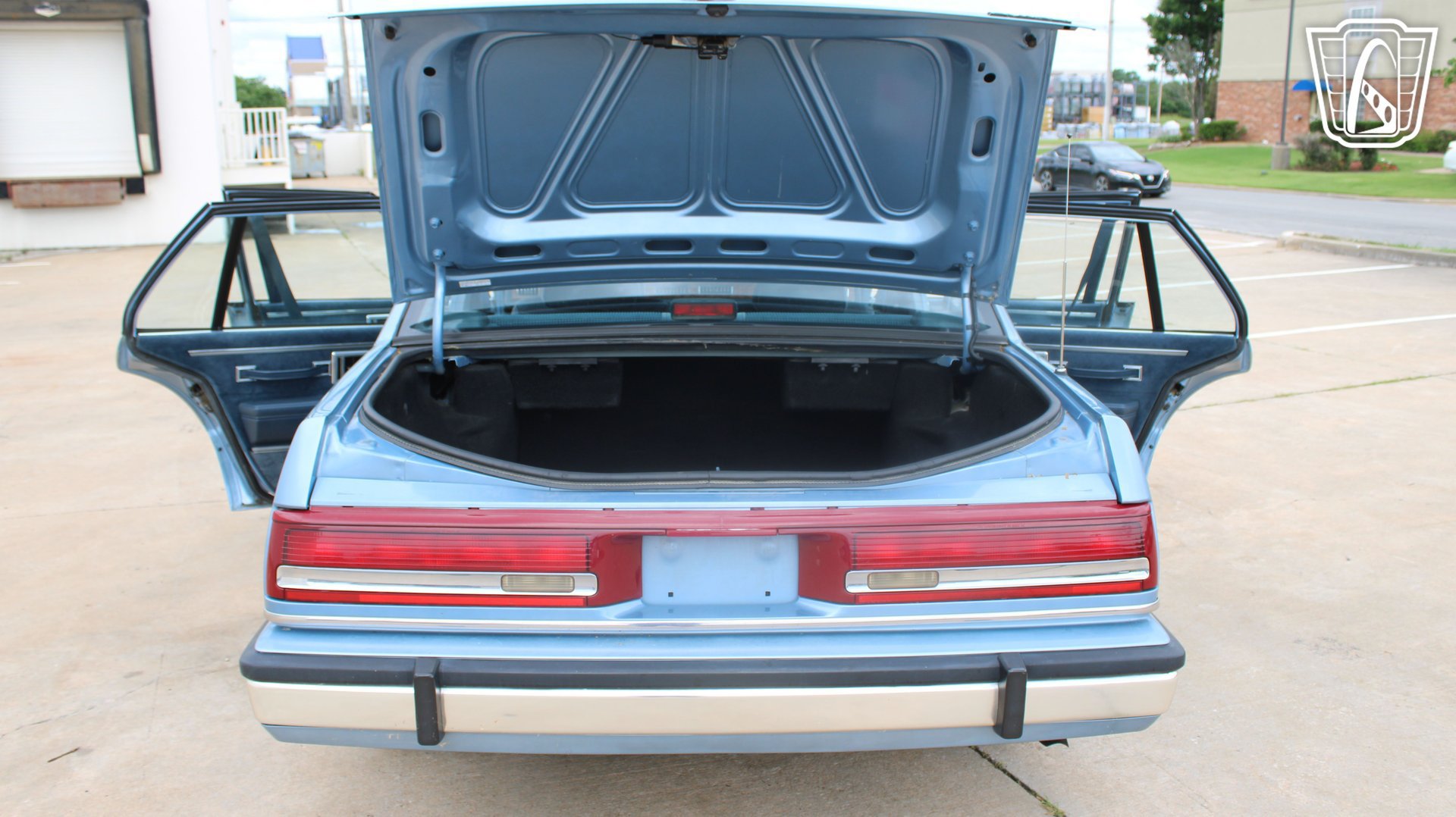 Used 1990 Buick Le Sabre Custom FWD image 9