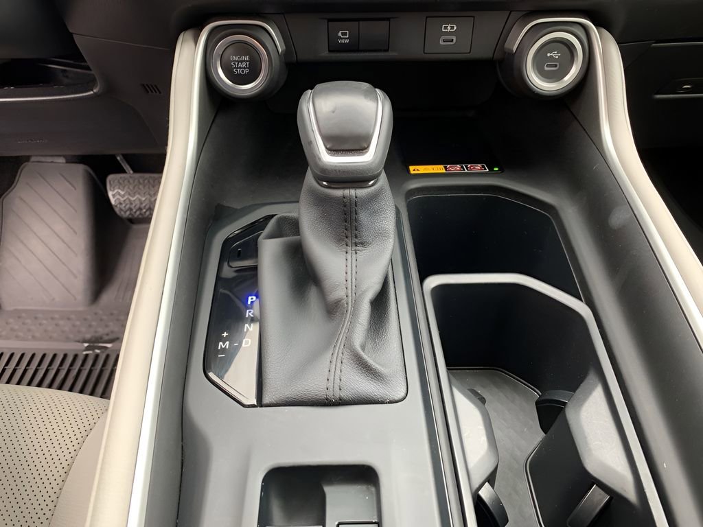 Used 2024 Toyota Grand Highlander Limited image 23