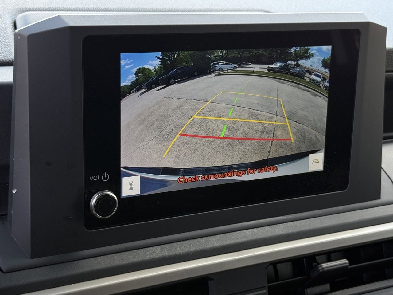 Used 2025 Toyota Tacoma SR image 17