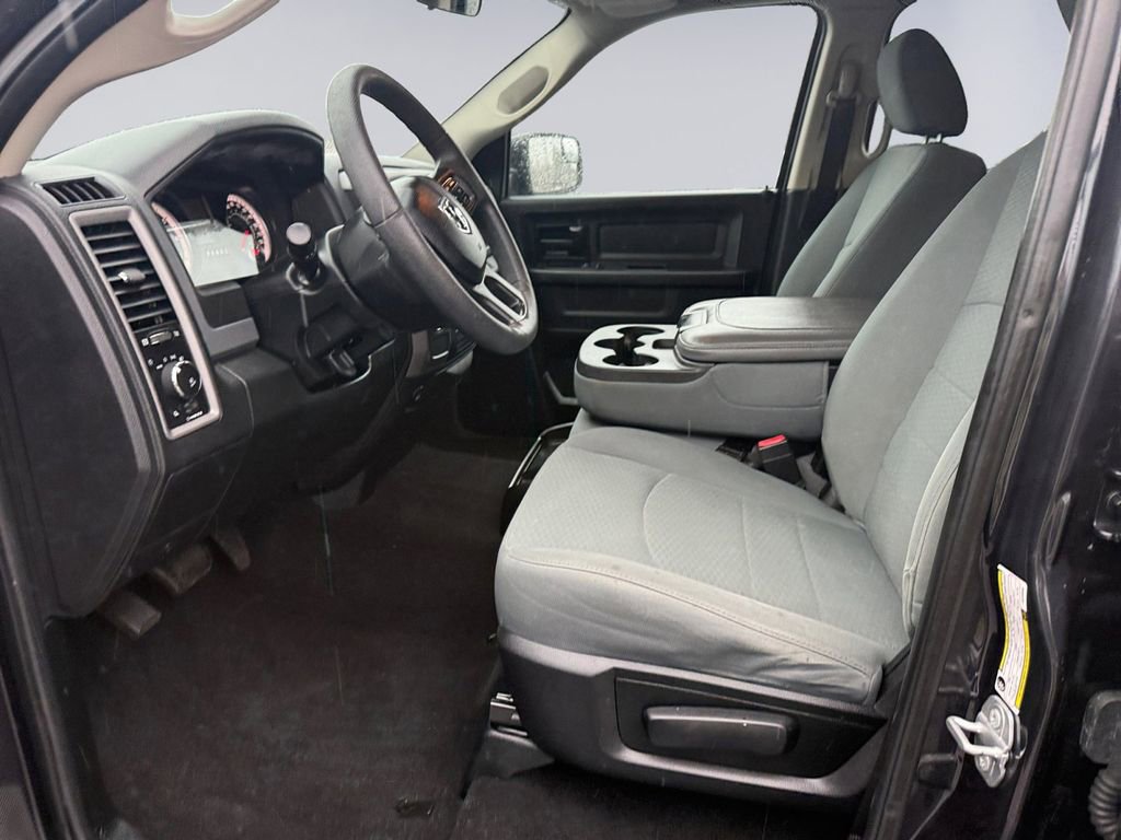 Used 2018 RAM 1500 Express image 10