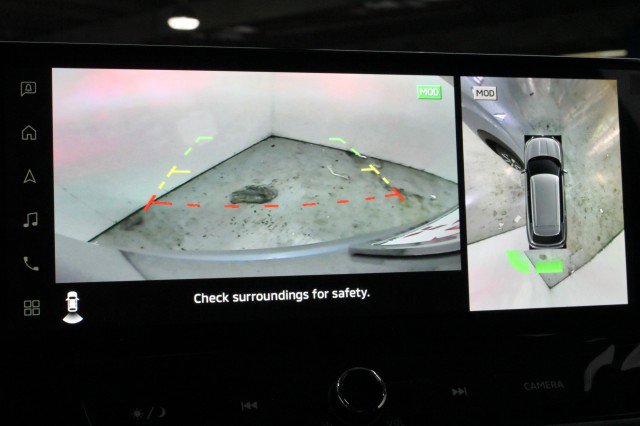 New 2026 Mitsubishi Outlander SE image 13