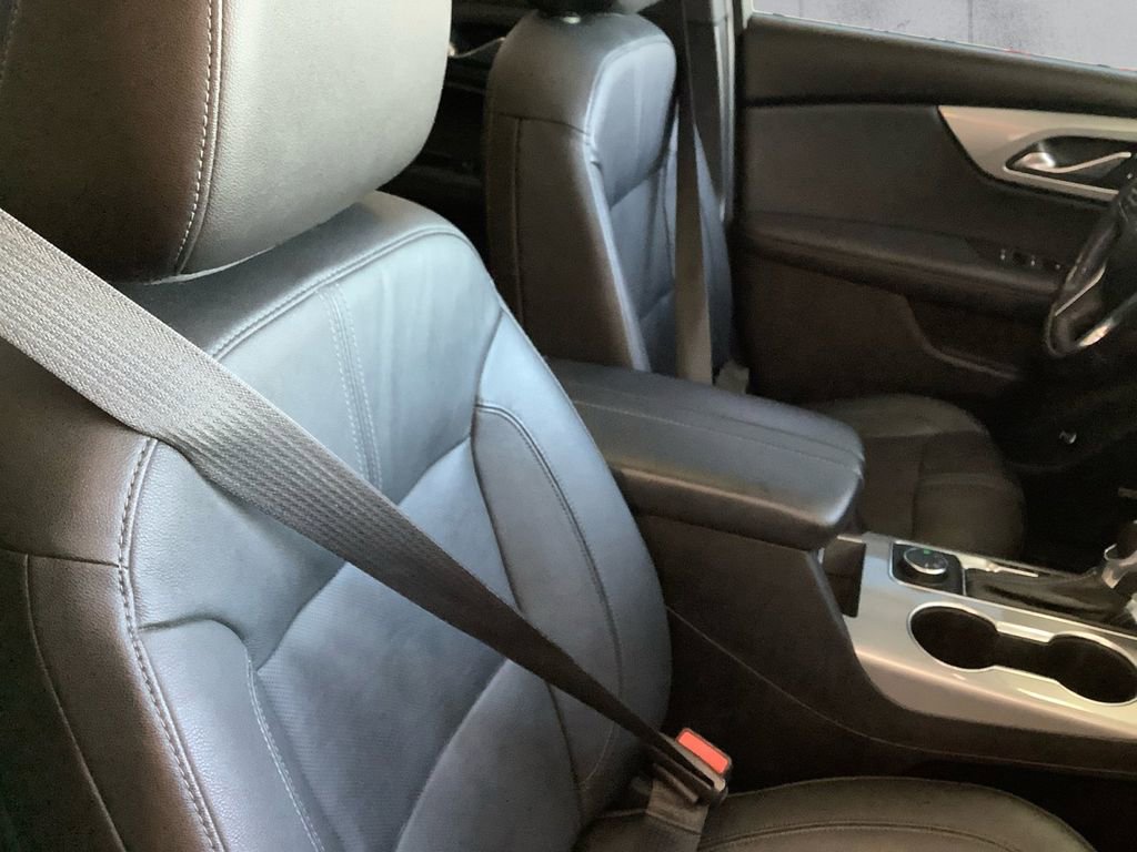 Used 2019 Chevrolet Blazer LT w/ Sun and Wheels Package image 14