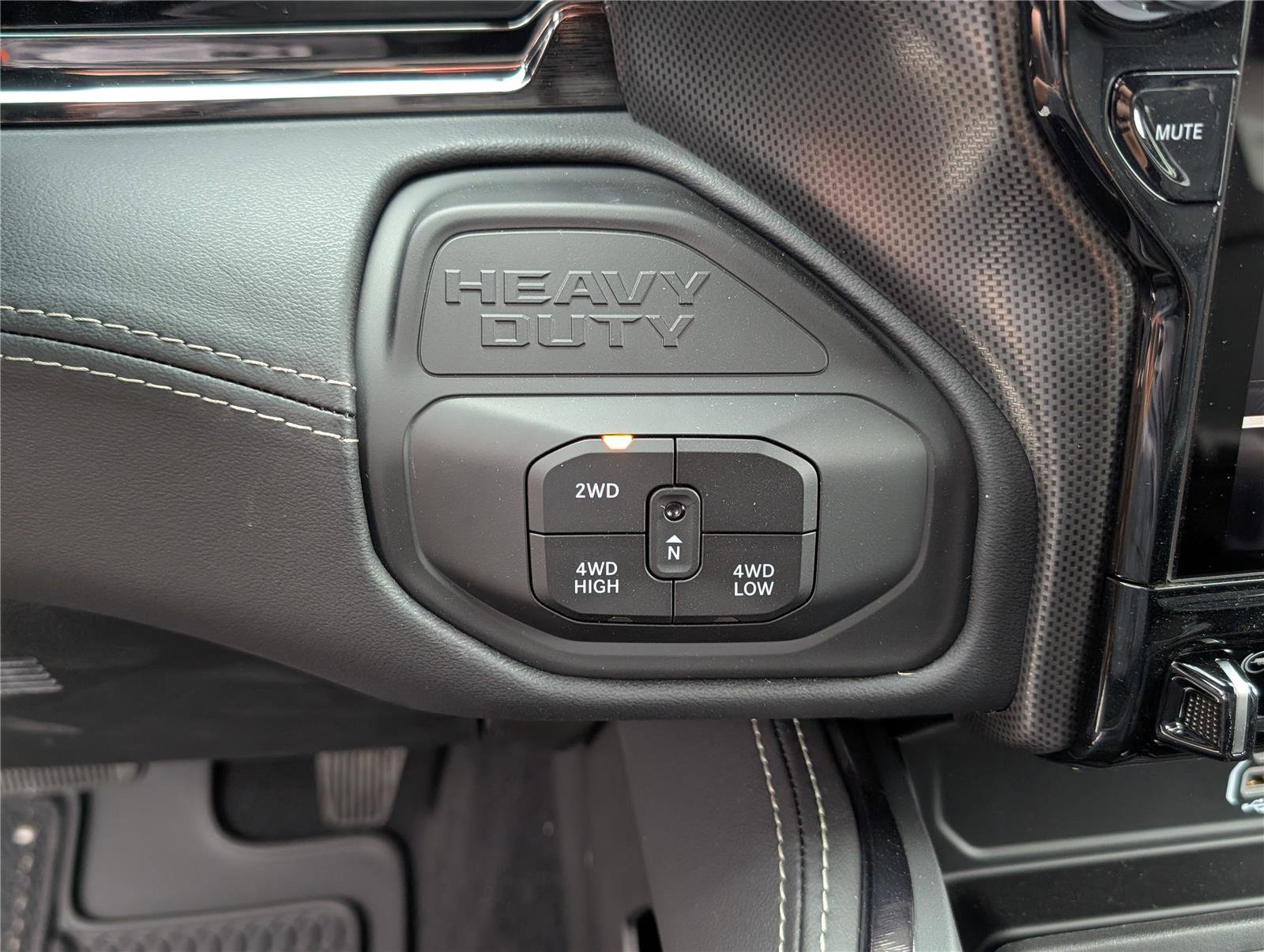 New 2026 RAM 2500 Limited image 22