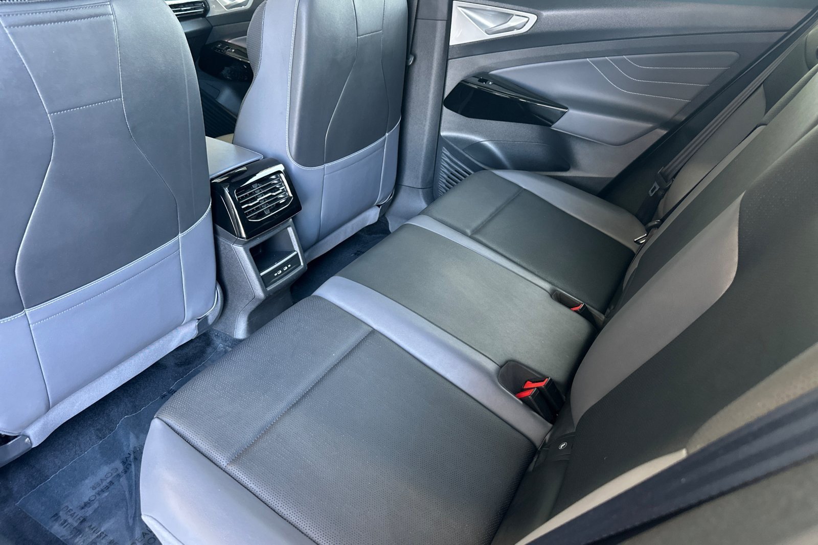 Used 2025 Volkswagen ID.4 Pro S RWD image 11
