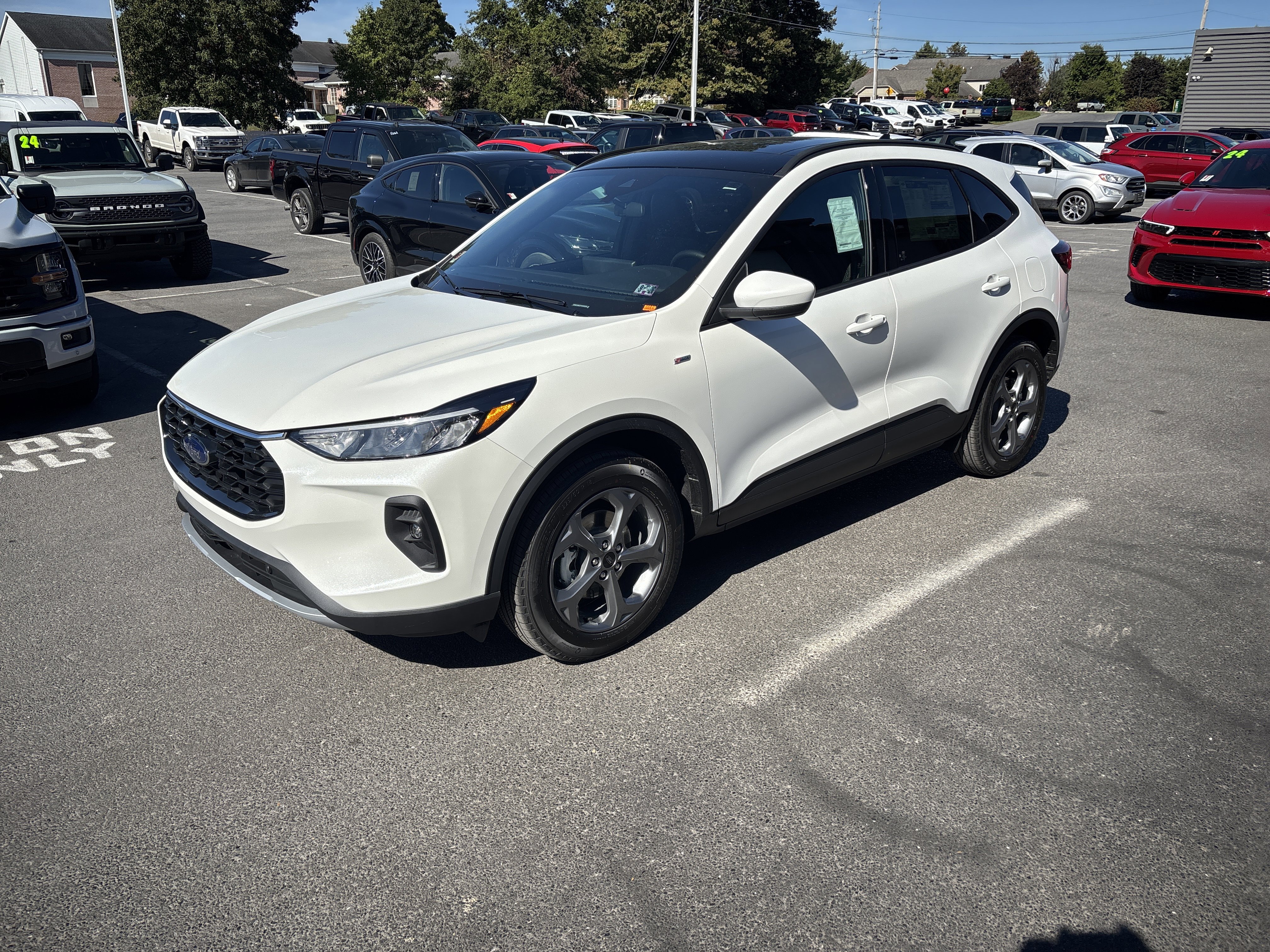 New 2026 Ford Escape ST-Line Select image 8
