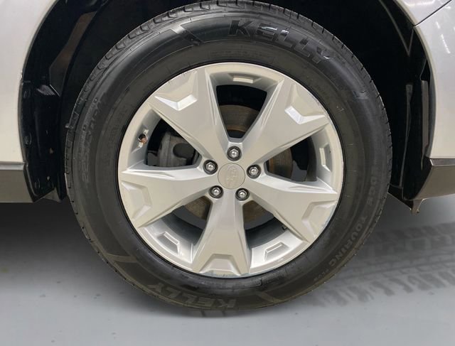 Used 2015 Subaru Forester 2.5i Limited w/ Popular Package #2 image 16