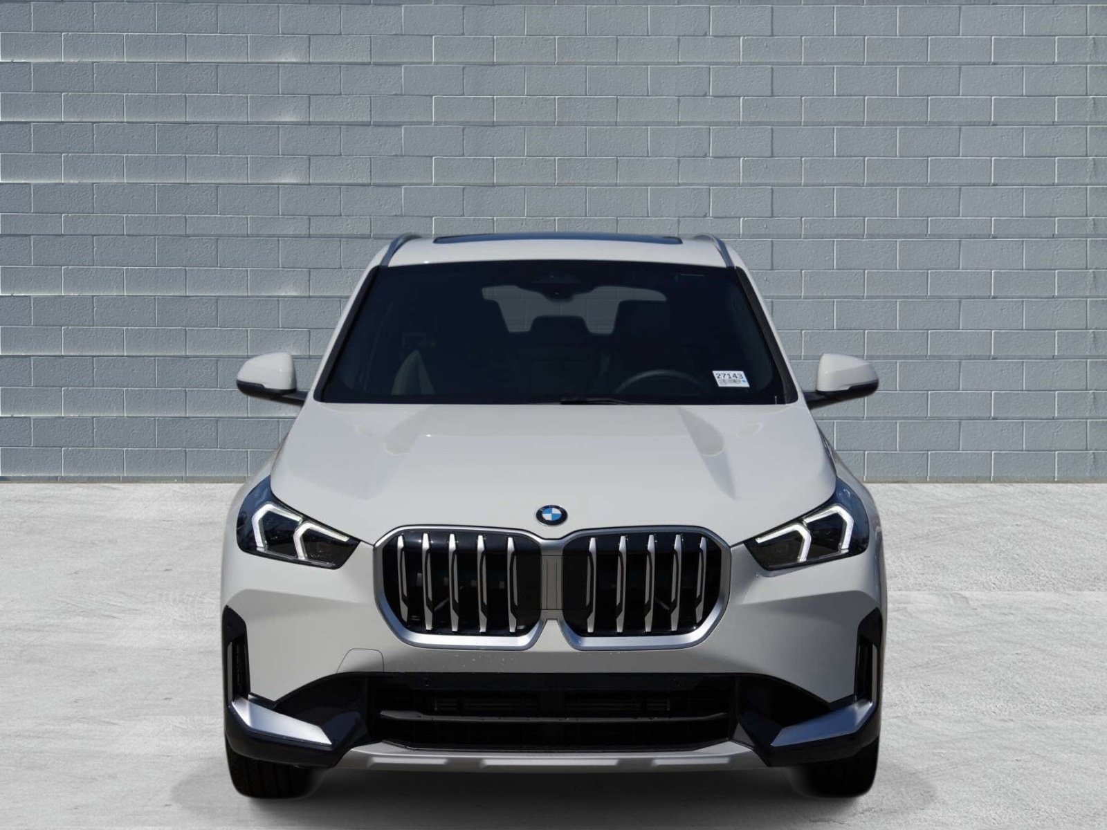 New 2027 BMW X1 xDrive28i AWD/4WD image 2
