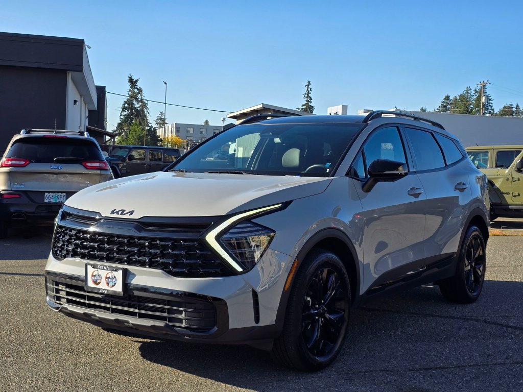 Used 2025 Kia Sportage X-Line w/ Premium Package AWD/4WD image 4
