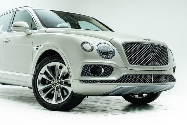 Used 2019 Bentley Bentayga AWD/4WD image 4