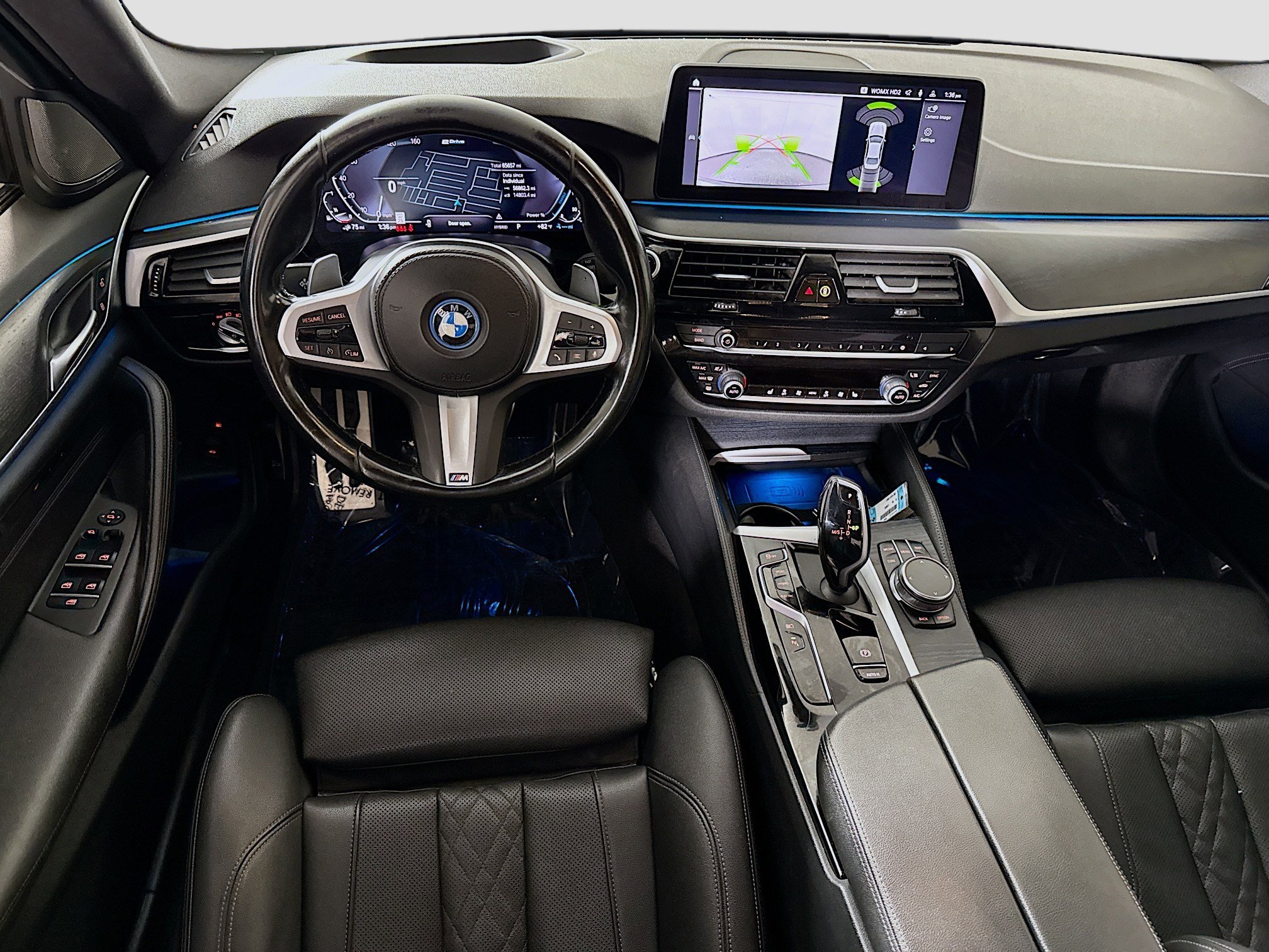 Used 2023 BMW 530e w/ M Sport Package image 17