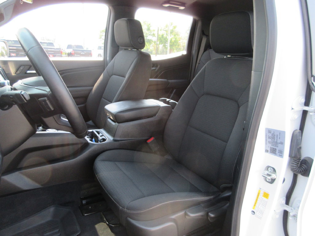Certified 2025 GMC Canyon Elevation AWD/4WD image 19