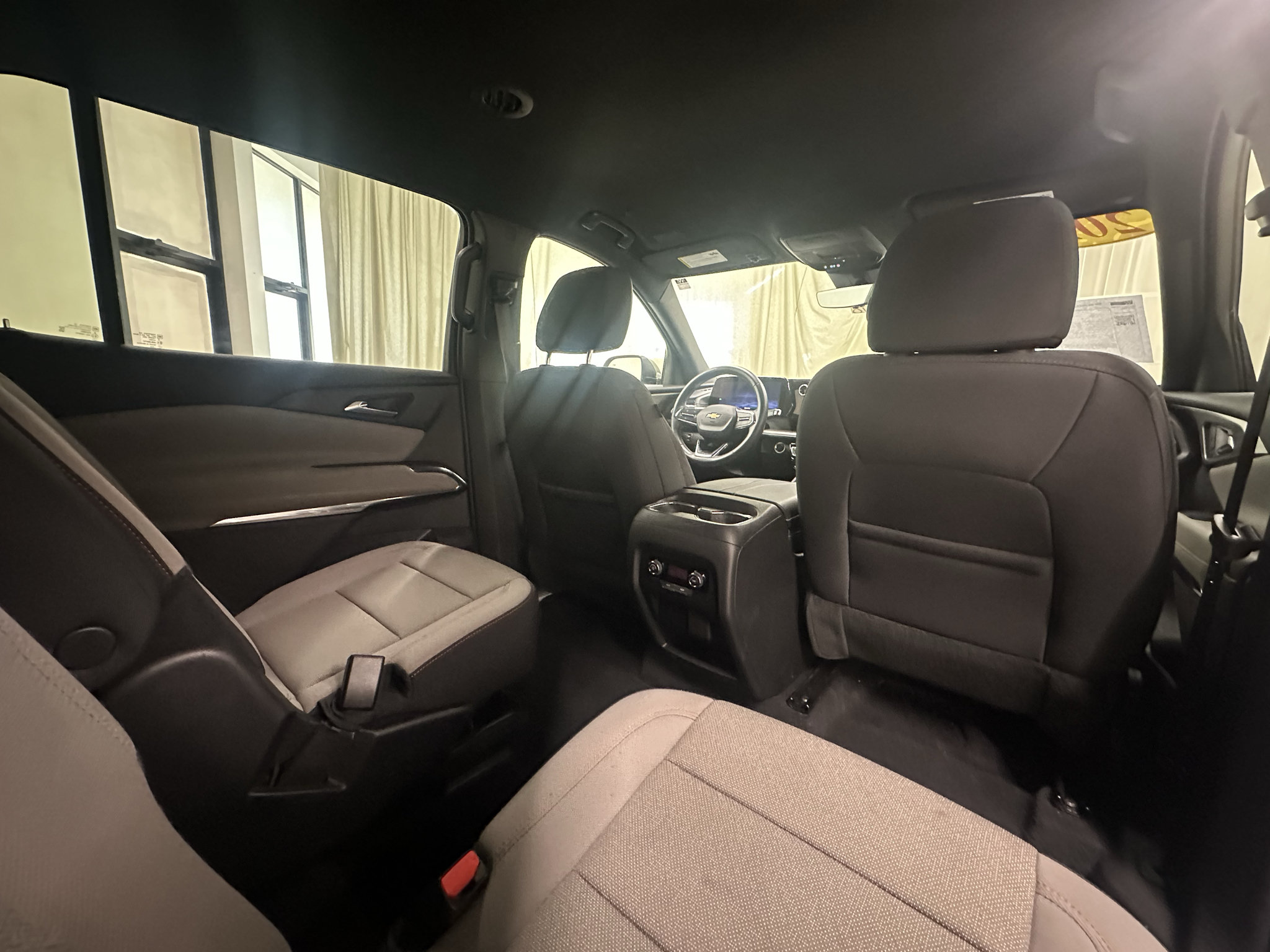 Certified 2026 Chevrolet Traverse LT w/ Driver Confidence Package FWD image 20