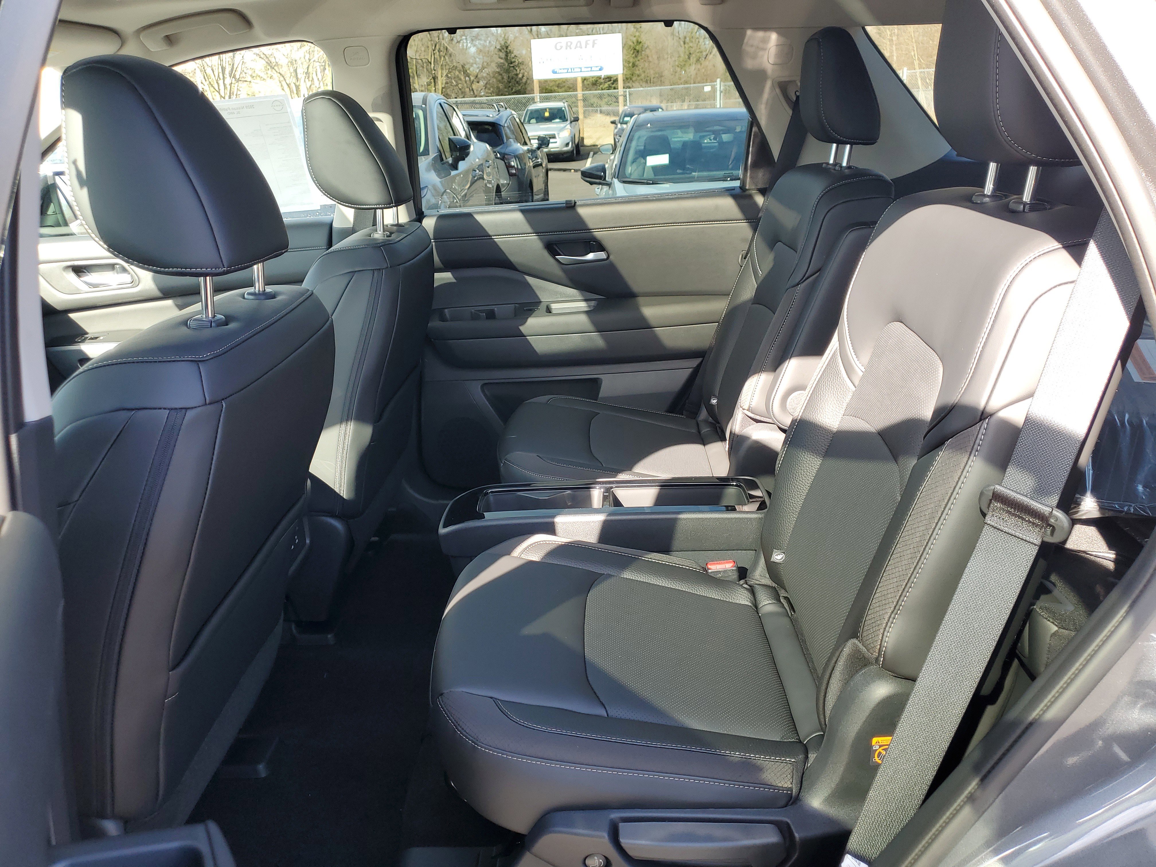 New 2026 Nissan Pathfinder SL w/ SL Premium Package image 28