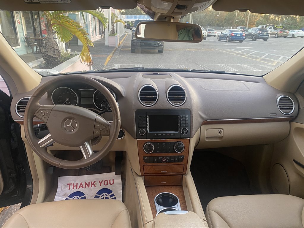 Used 2008 Mercedes-Benz GL 320 CDI 4MATIC image 17
