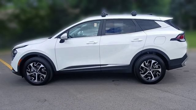 Certified 2023 Kia Sportage EX AWD/4WD image 10