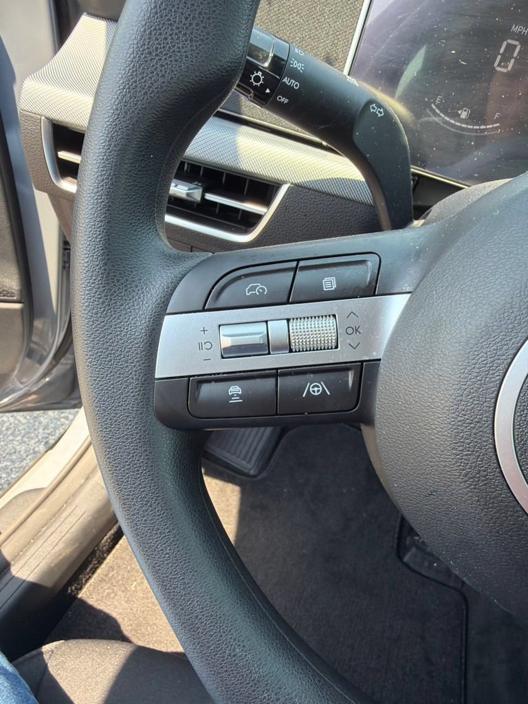 Used 2026 Hyundai Sonata SE FWD image 13