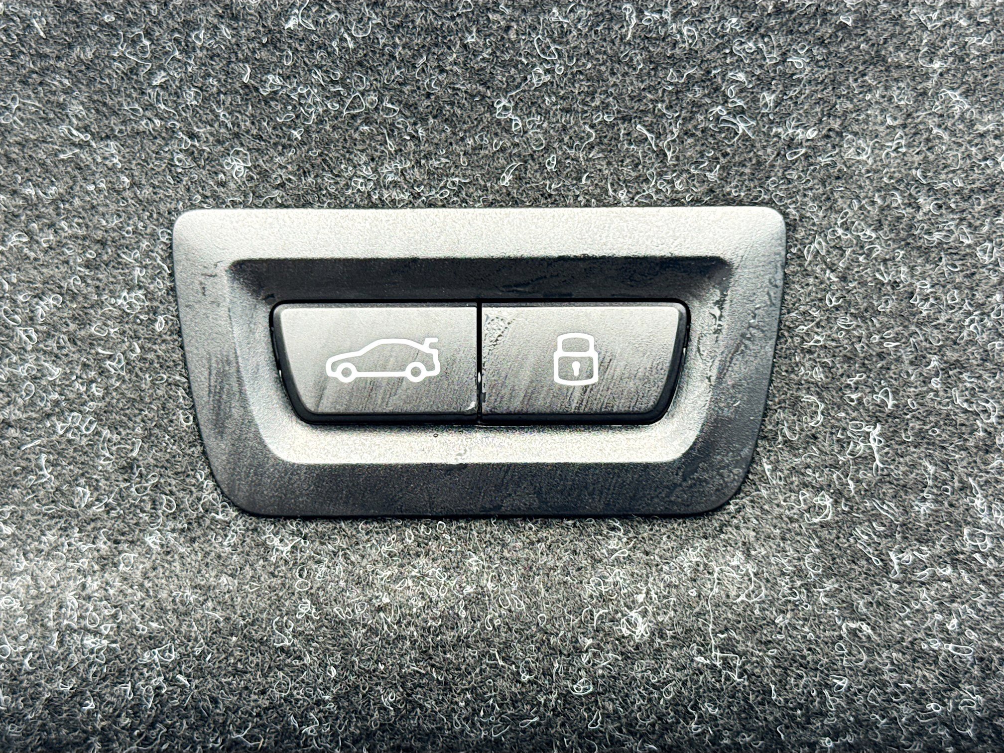 Used 2025 BMW 330i Sedan RWD image 13