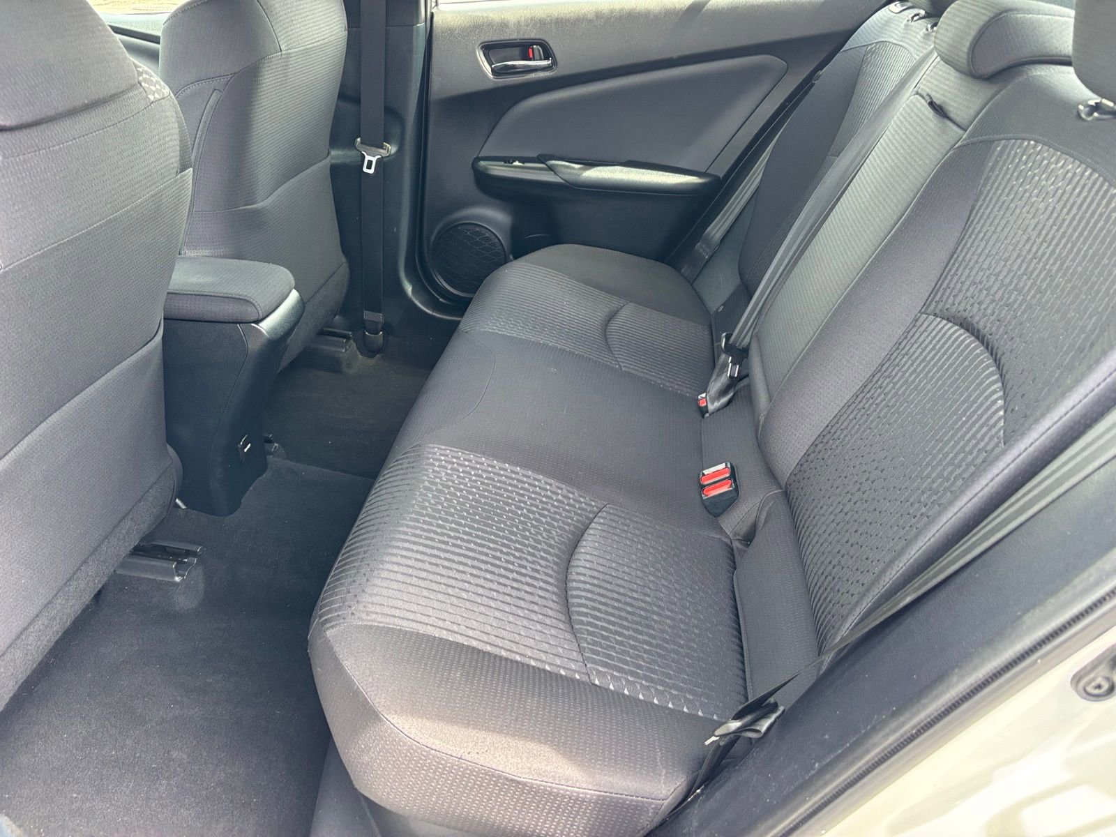 Used 2018 Toyota Prius Two image 18