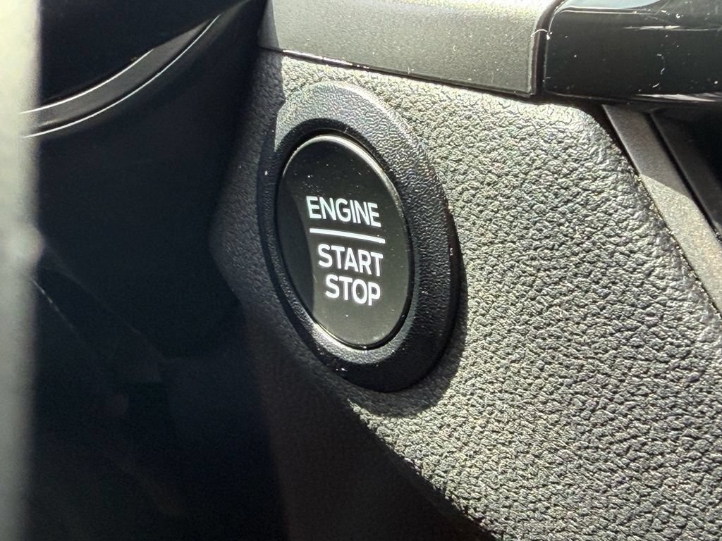 Used 2024 Ford Escape Active FWD image 26