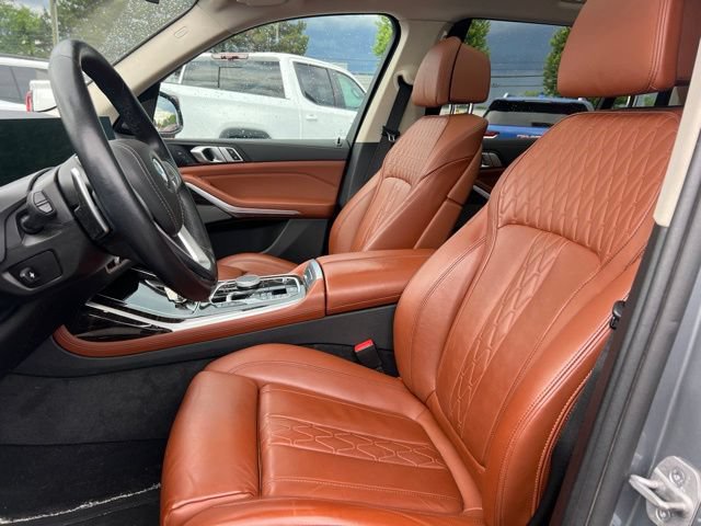 Used 2024 BMW X7 xDrive40i w/ Premium Package AWD/4WD image 22