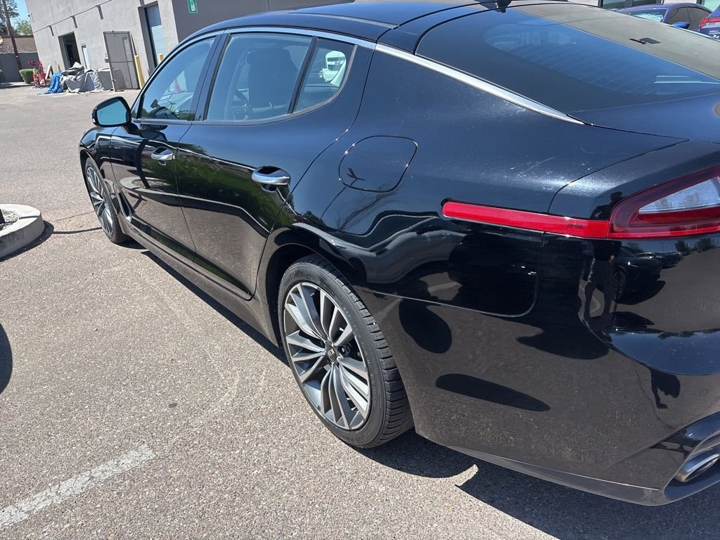 Used 2018 Kia Stinger Premium AWD/4WD image 17