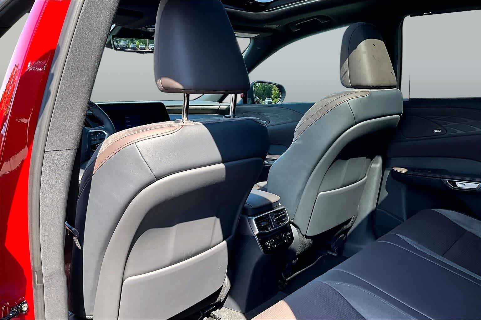 Used 2024 Lexus RX 350 AWD w/ Convenience Package image 22