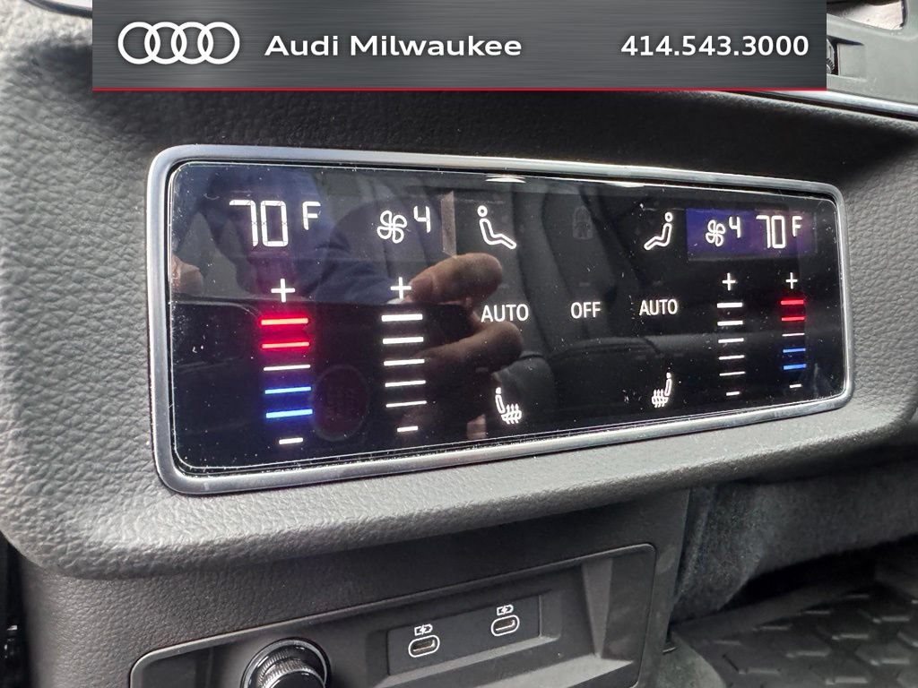 Used 2023 Audi Q7 3.0T Premium Plus w/ Premium Plus Package AWD/4WD image 14