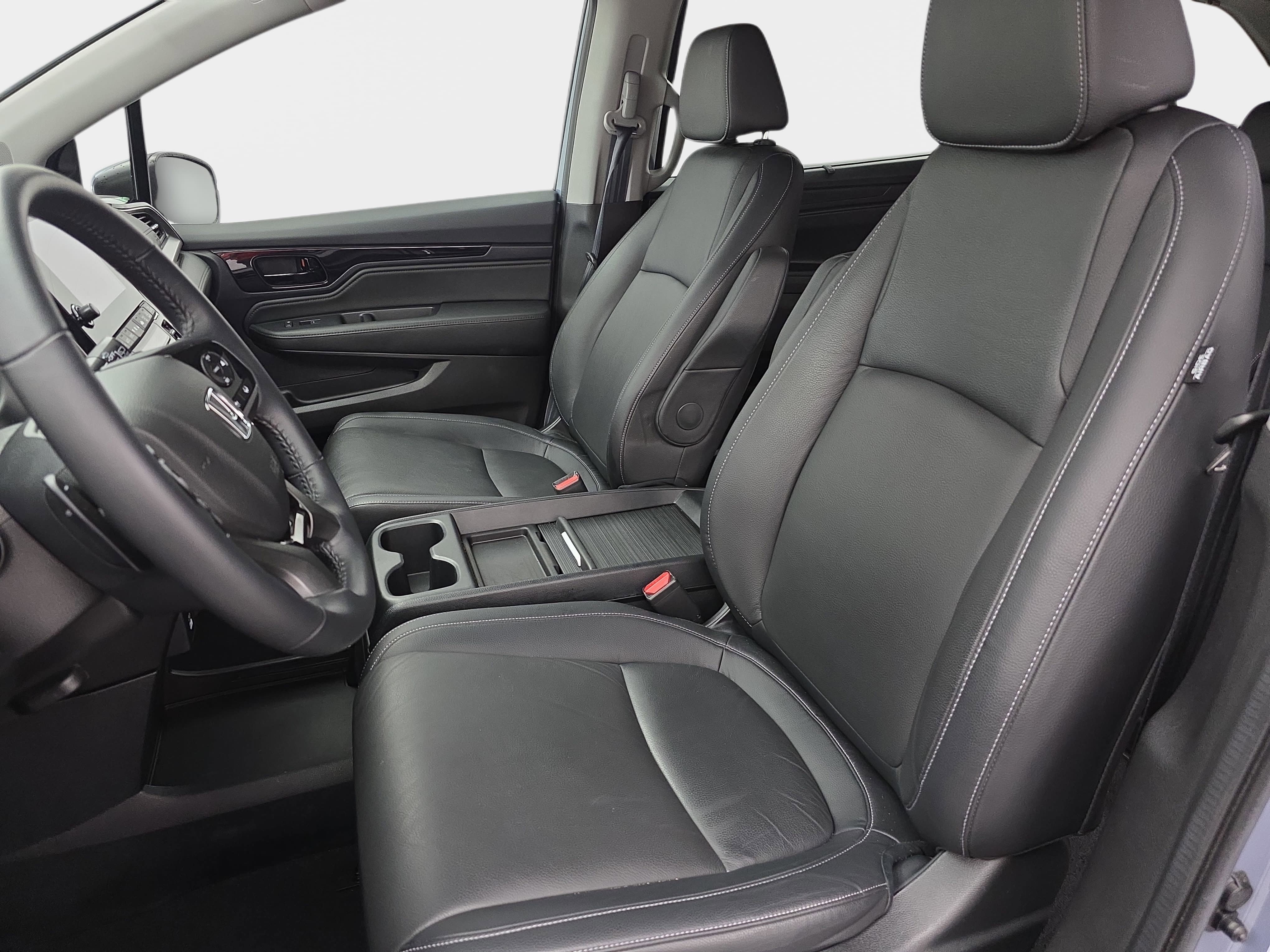 Used 2023 Honda Odyssey Touring image 16