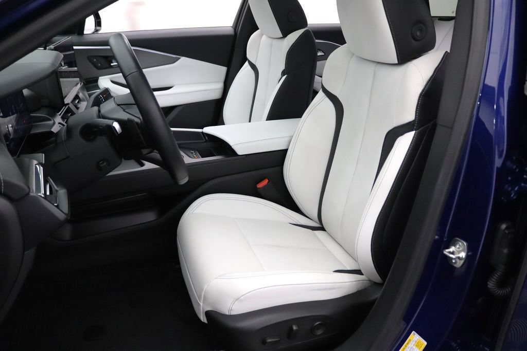 Certified 2024 Acura ZDX A-Spec AWD/4WD image 2