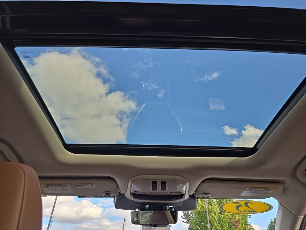 New 2025 Subaru Ascent Touring w/ Popular Package #2 image 21