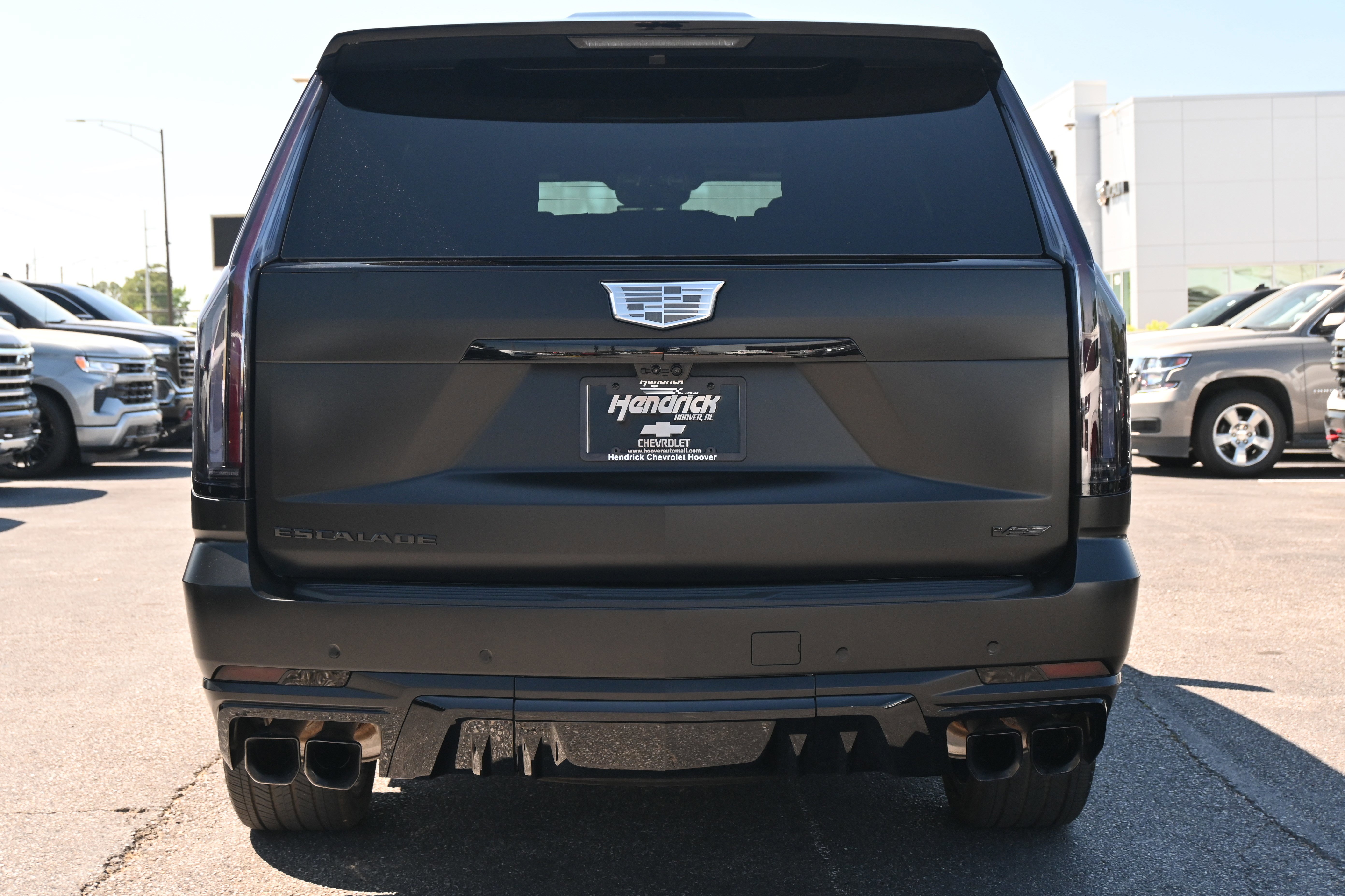 Used 2025 Cadillac Escalade V image 16