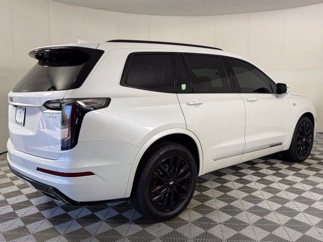 Used 2022 Cadillac XT6 Sport w/ Technology Package AWD/4WD image 9
