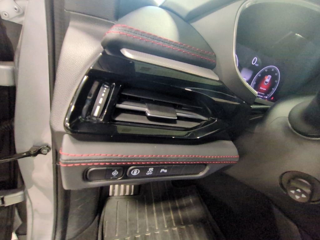 Used 2023 Acura MDX A-Spec image 14