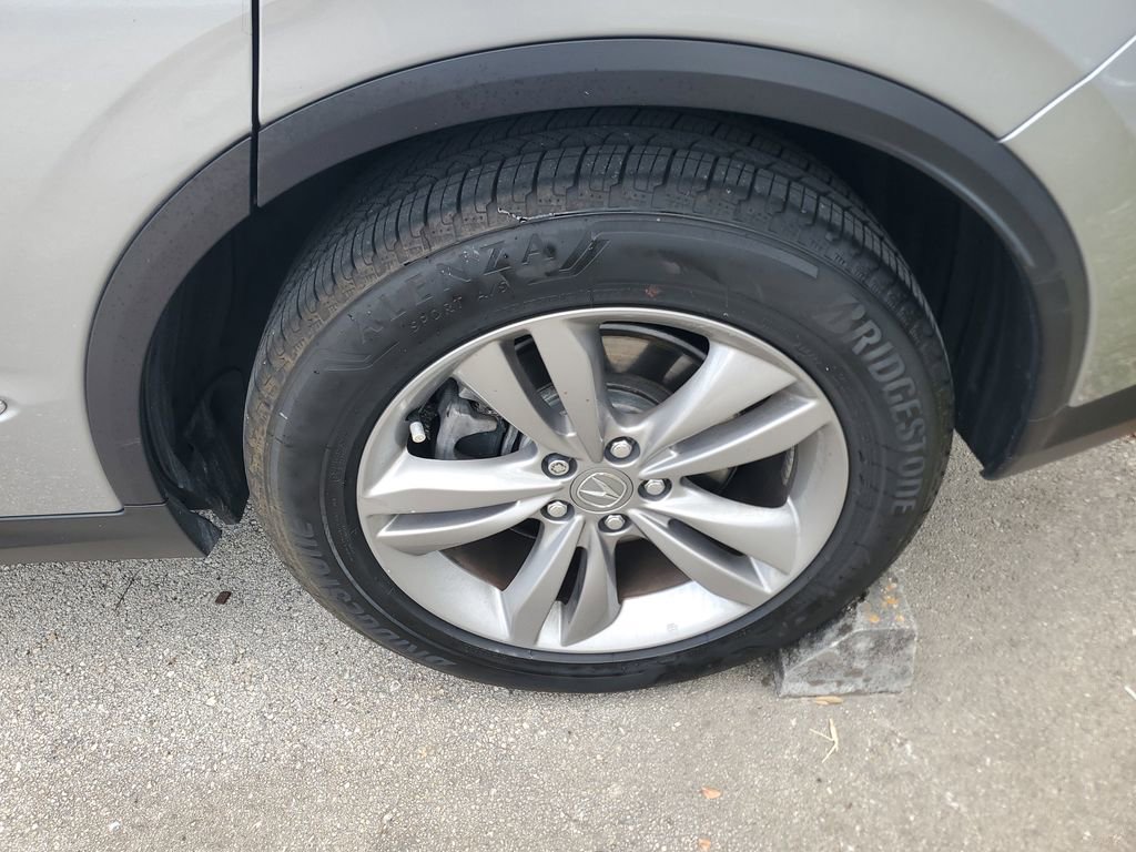 Used 2025 Acura MDX FWD image 5