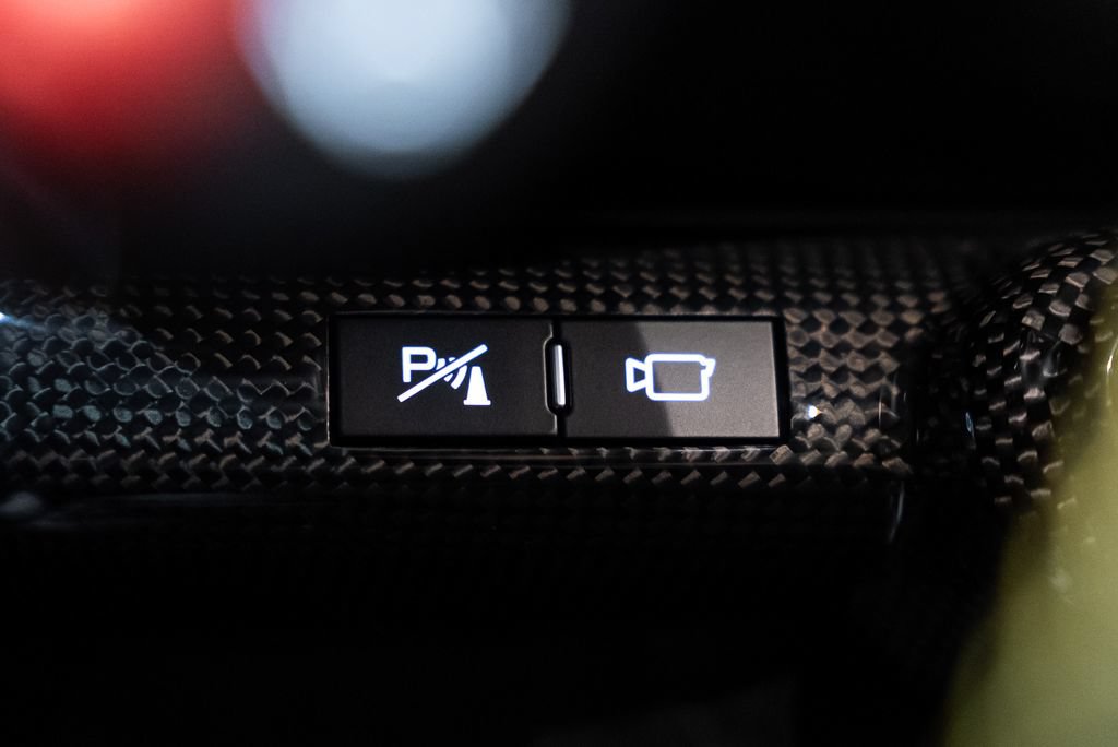 Certified 2023 Ferrari 812 GTS RWD image 37