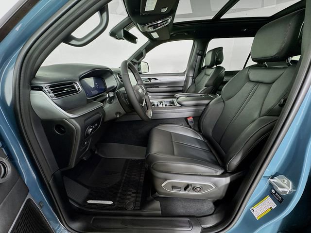 New 2026 Jeep Grand Wagoneer 4WD image 25