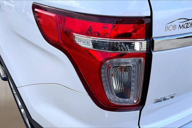 Used 2014 Ford Explorer XLT w/ Equipment Group 201A AWD/4WD image 26