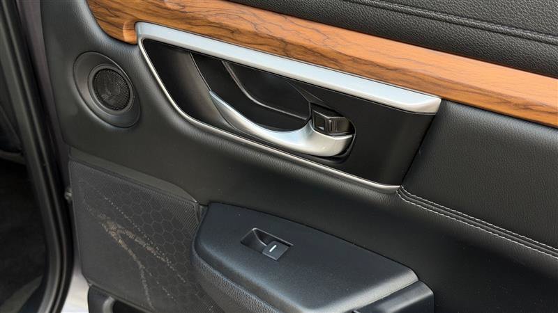 Used 2020 Honda CR-V EX-L image 37