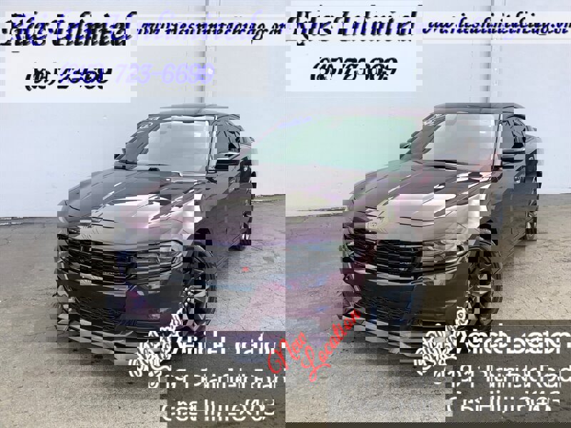 Used 2020 Dodge Charger SXT w/ Blacktop Package