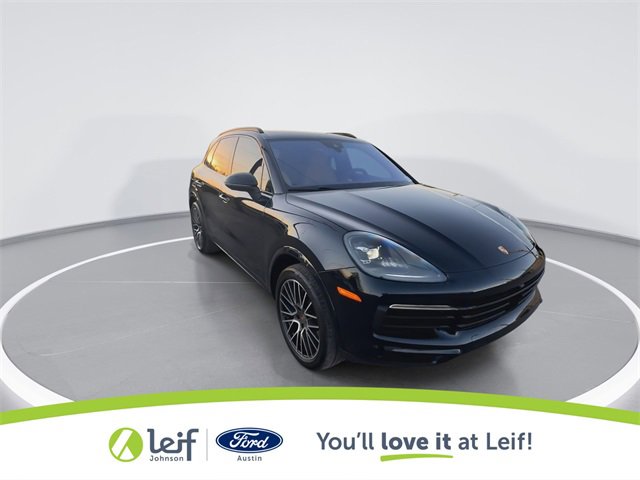 Used 2023 Porsche Cayenne image 2