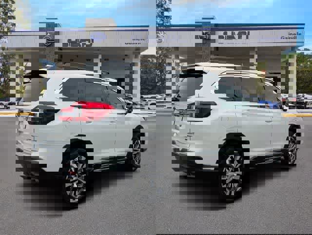 Used 2019 Subaru Ascent Limited w/ Popular Package #3 image 6