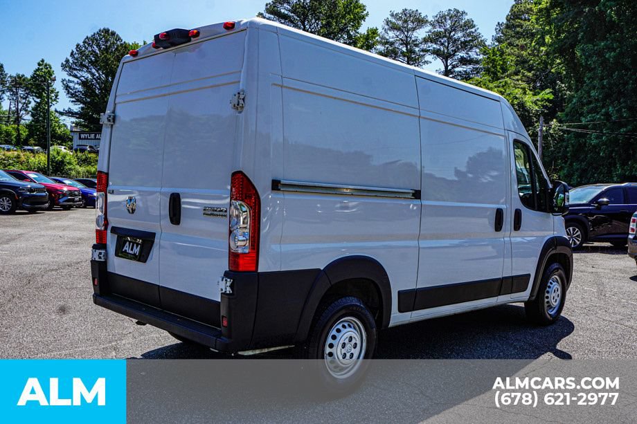 Used 2025 RAM ProMaster 2500 w/ Convenience Group FWD image 5