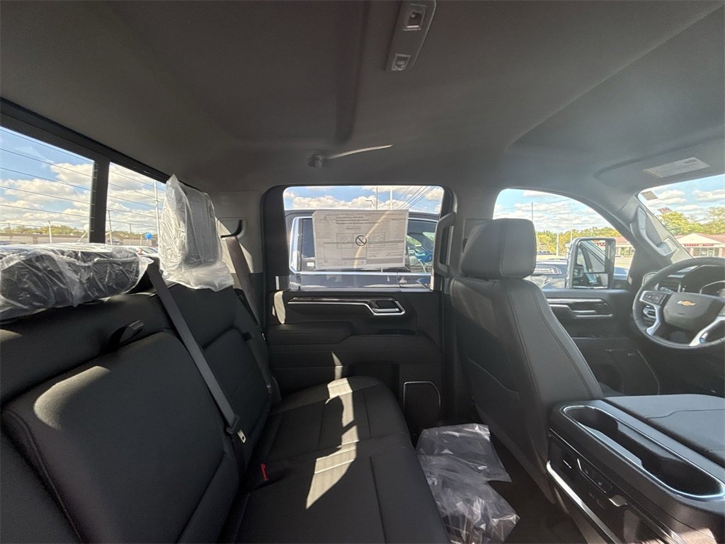 New 2026 Chevrolet Silverado 2500 LTZ w/ LTZ Plus Package image 14
