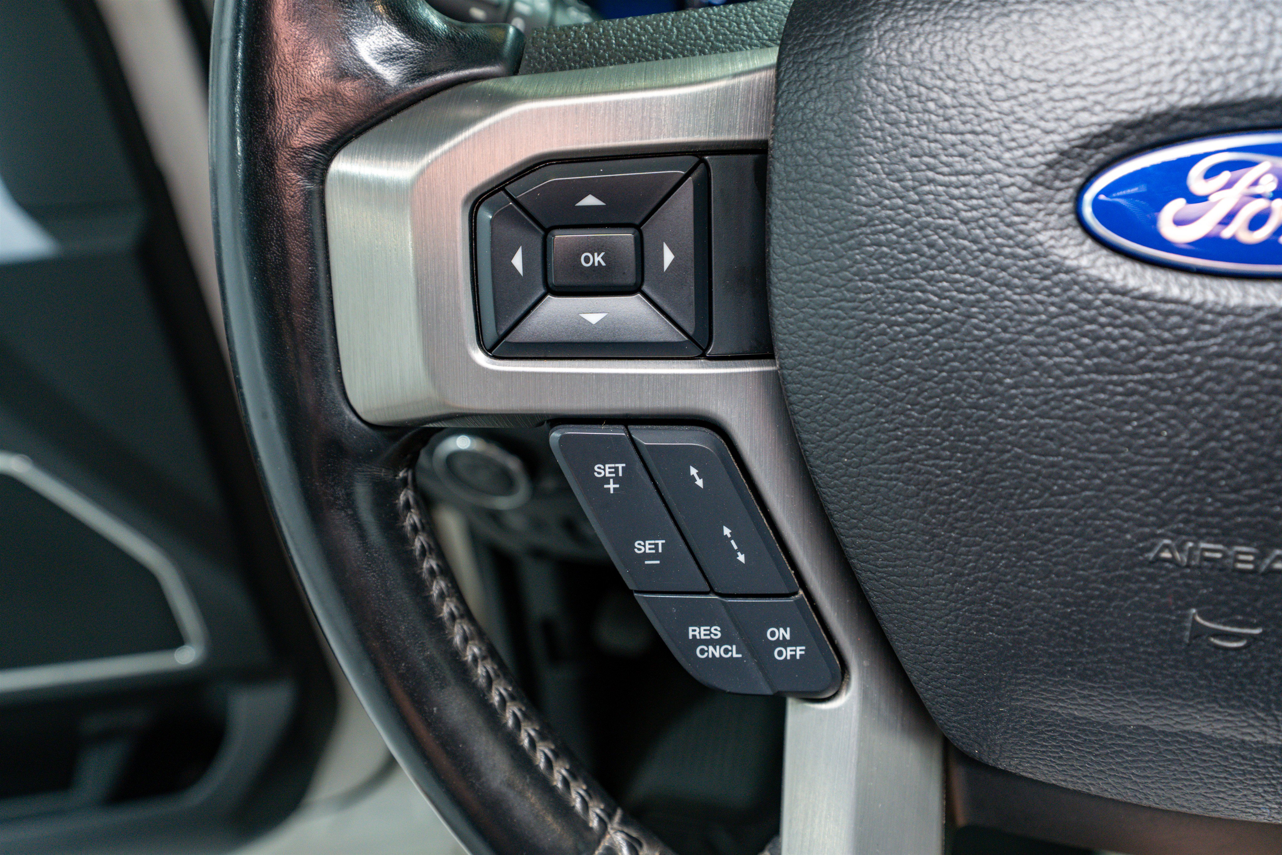 Used 2017 Ford F350 Platinum w/ Platinum Ultimate Package image 38